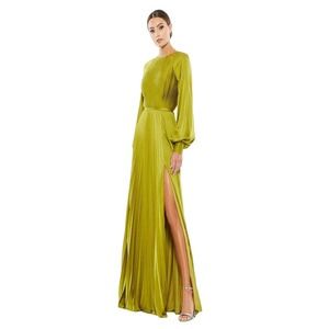MAC DUGGAL Pleated Long Sleeve Satin A-Line Gown Size 8 NWOT